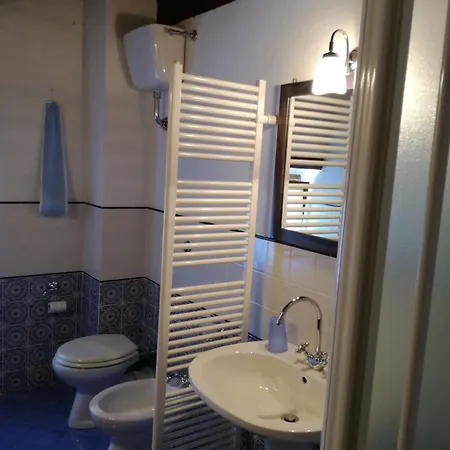 Il Gallo Del Vicino Bed and breakfast