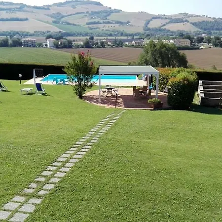 B&B Il Gallo Del Vicino Monte Urano