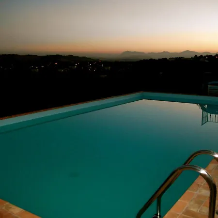 Il Gallo Del Vicino B&B