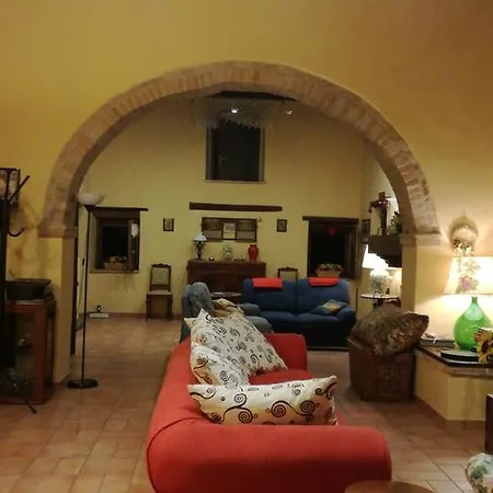 Il Gallo Del Vicino Bed and breakfast Monte Urano